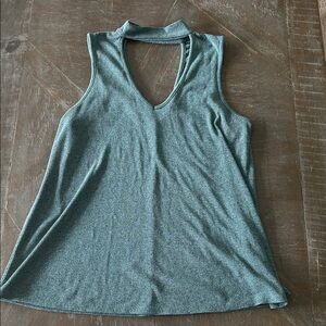 Green Envelope Sleeveless V-Neck Ribbed Tank Top - Heather Gray